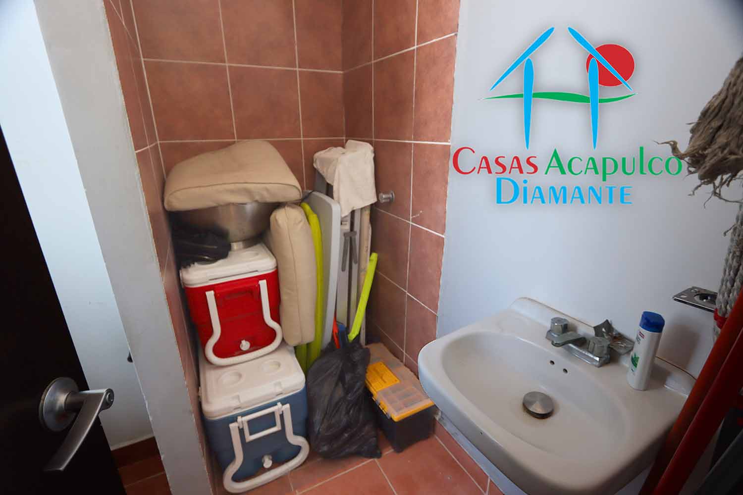 Laguna Cielo PH 4 - Cuarto de servicio y lavanderia 2